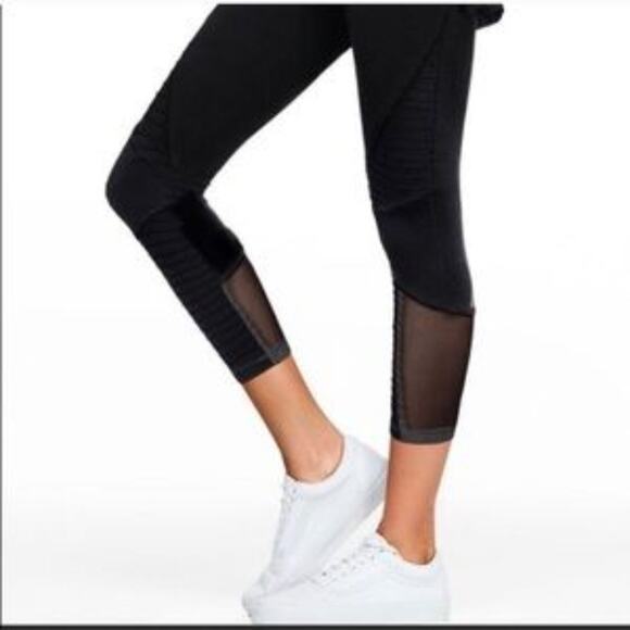 Pink Victoria's Secret Ultimate Moto Black Legging Size M - Picture 1 of 9